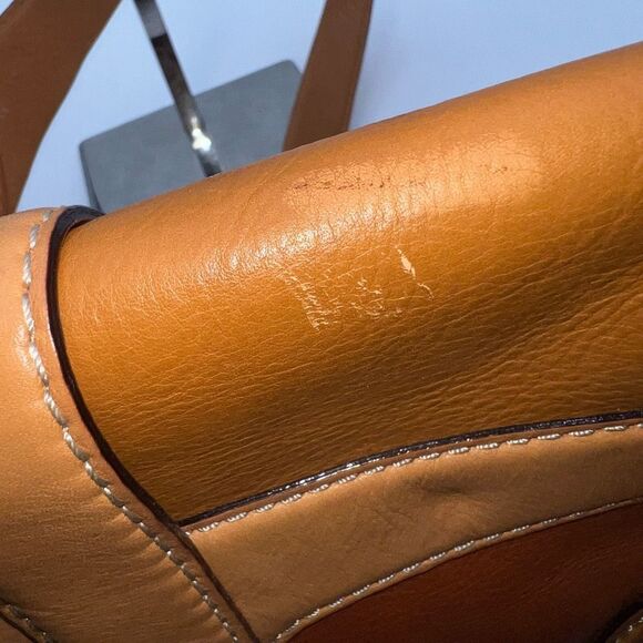 Michael Michael Kors Vintage Saddle Leather Handbag with Dust Bag - Picture 11 of 16